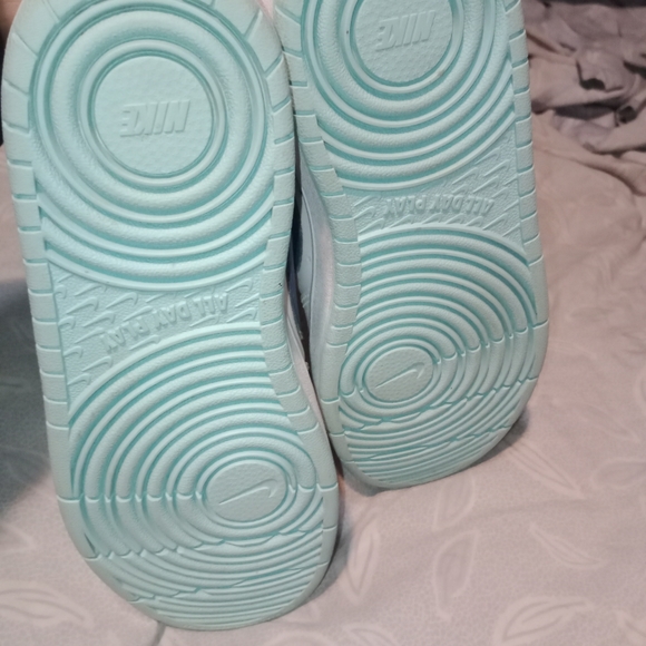 Nike Court Borough Low 2 'White Dark Purple Dust' BQ5448-112 ( Size 6 / 7.5 wome - Picture 11 of 11